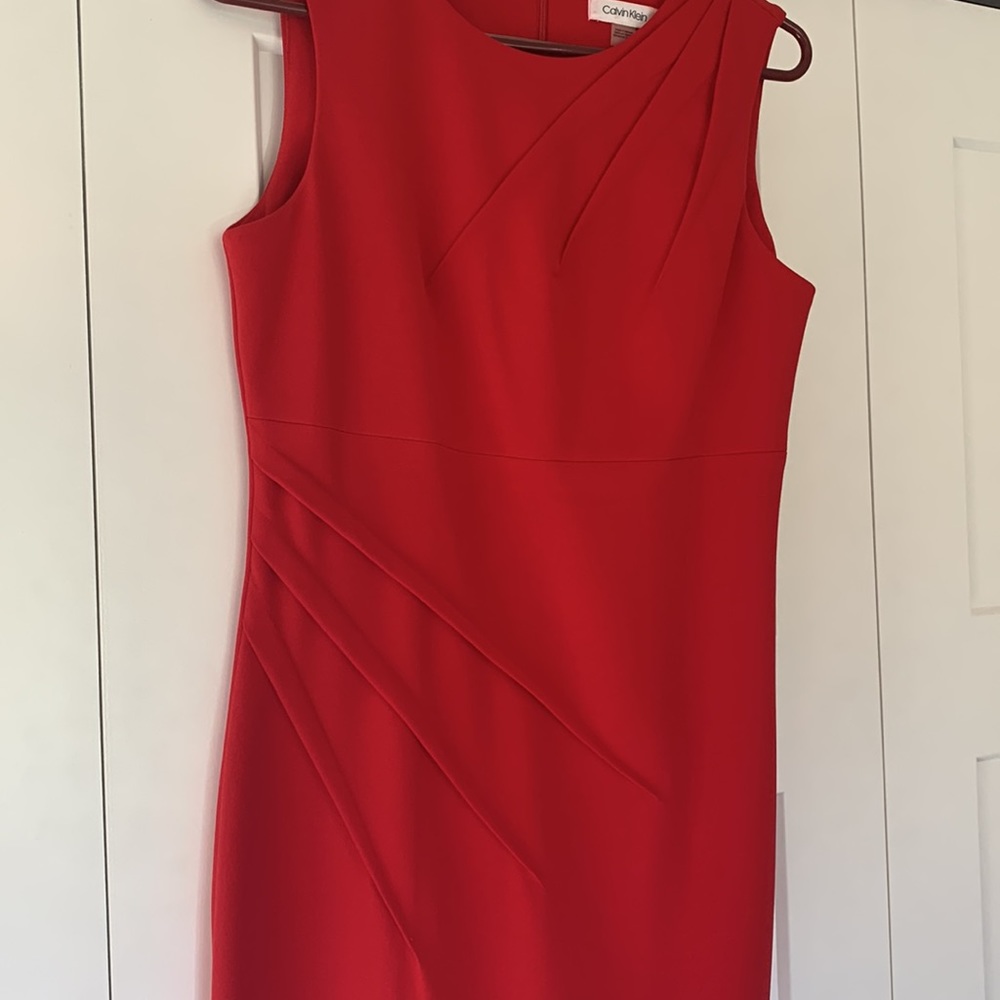Calvin Klein red dress size 6. - Picture 2 of 4